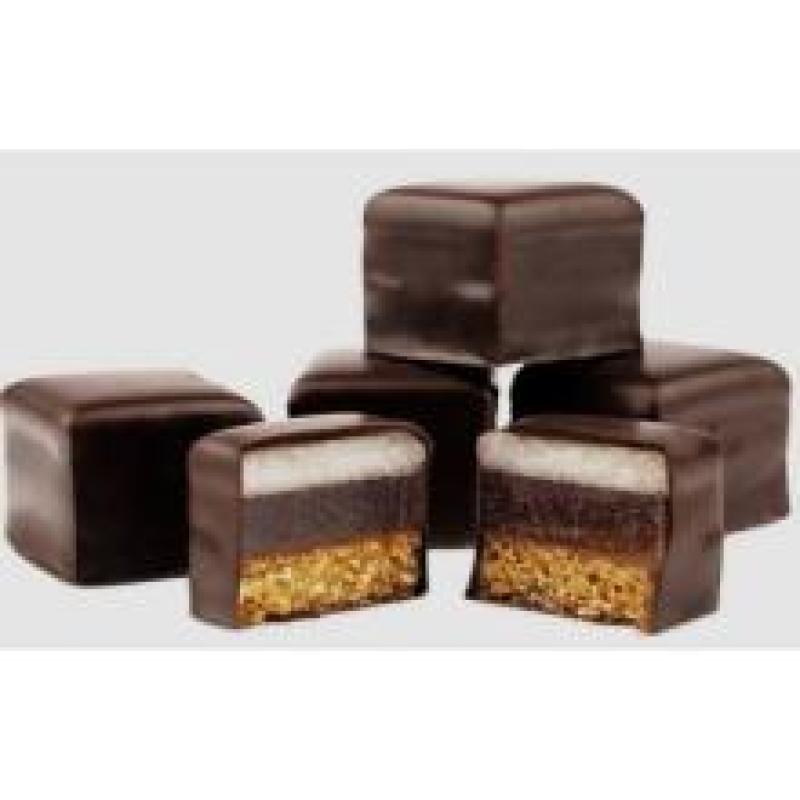 1 Pal. // 2244 pcs. Dominosteine 200g